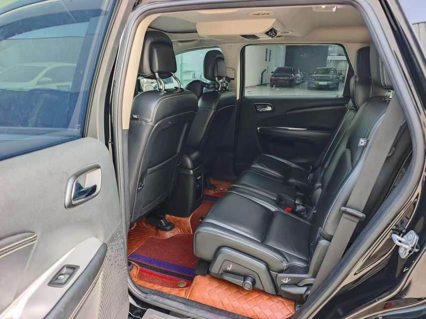 Dodge Journey 2.0TD Diesel AWD Prestige Edition 4
