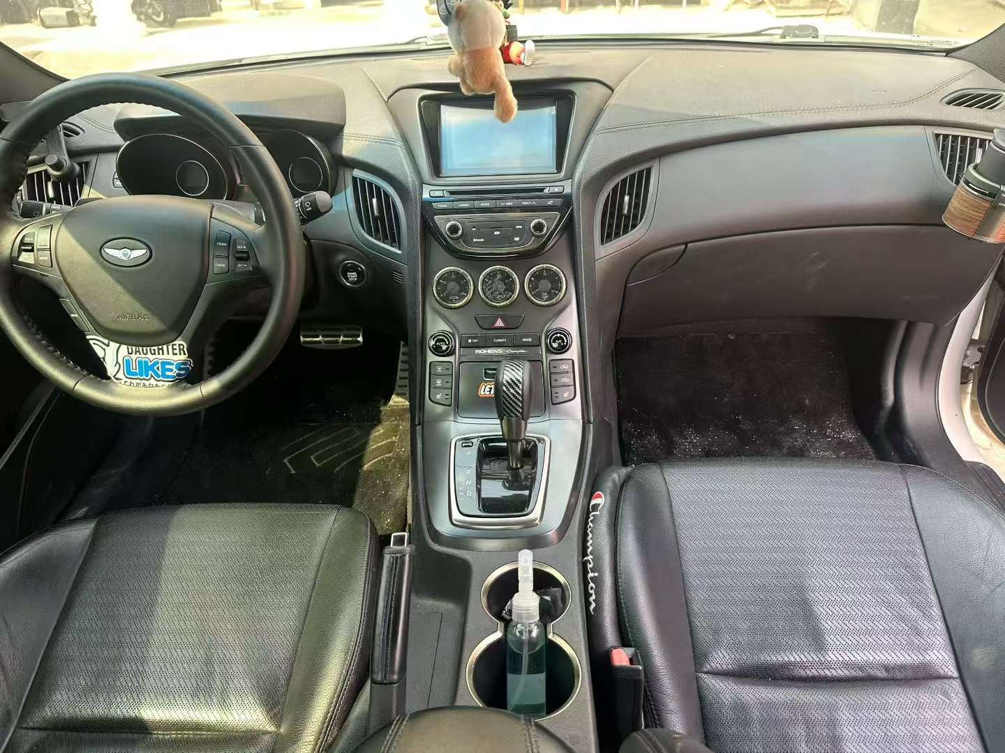 Hyundai Genesis Coupe 2.0T 2-Door Coupe 4