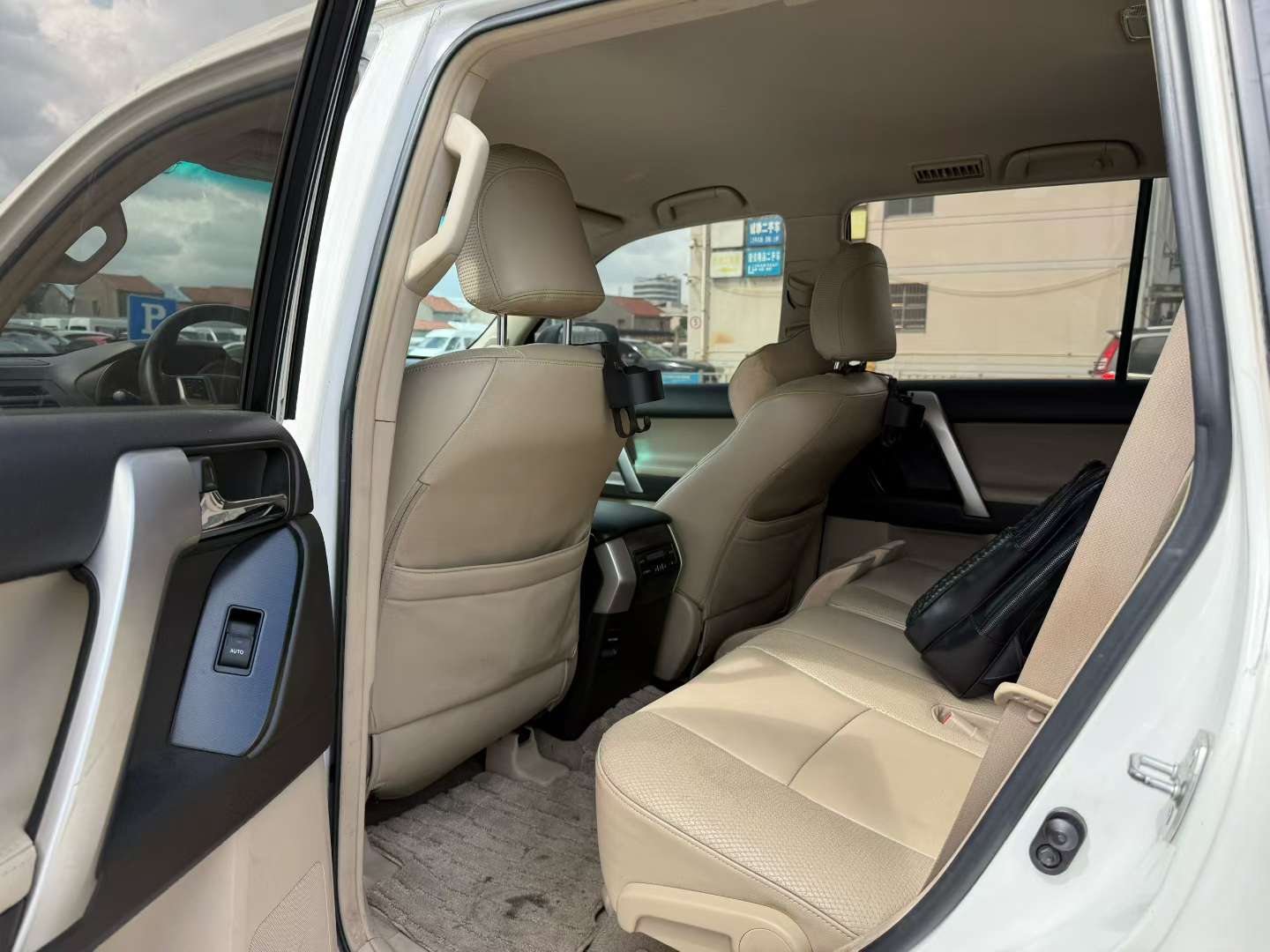 Toyota Prado 5