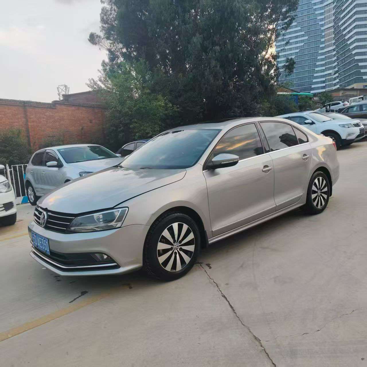 Volkswagen Sagitar 1.2T Automatic 2