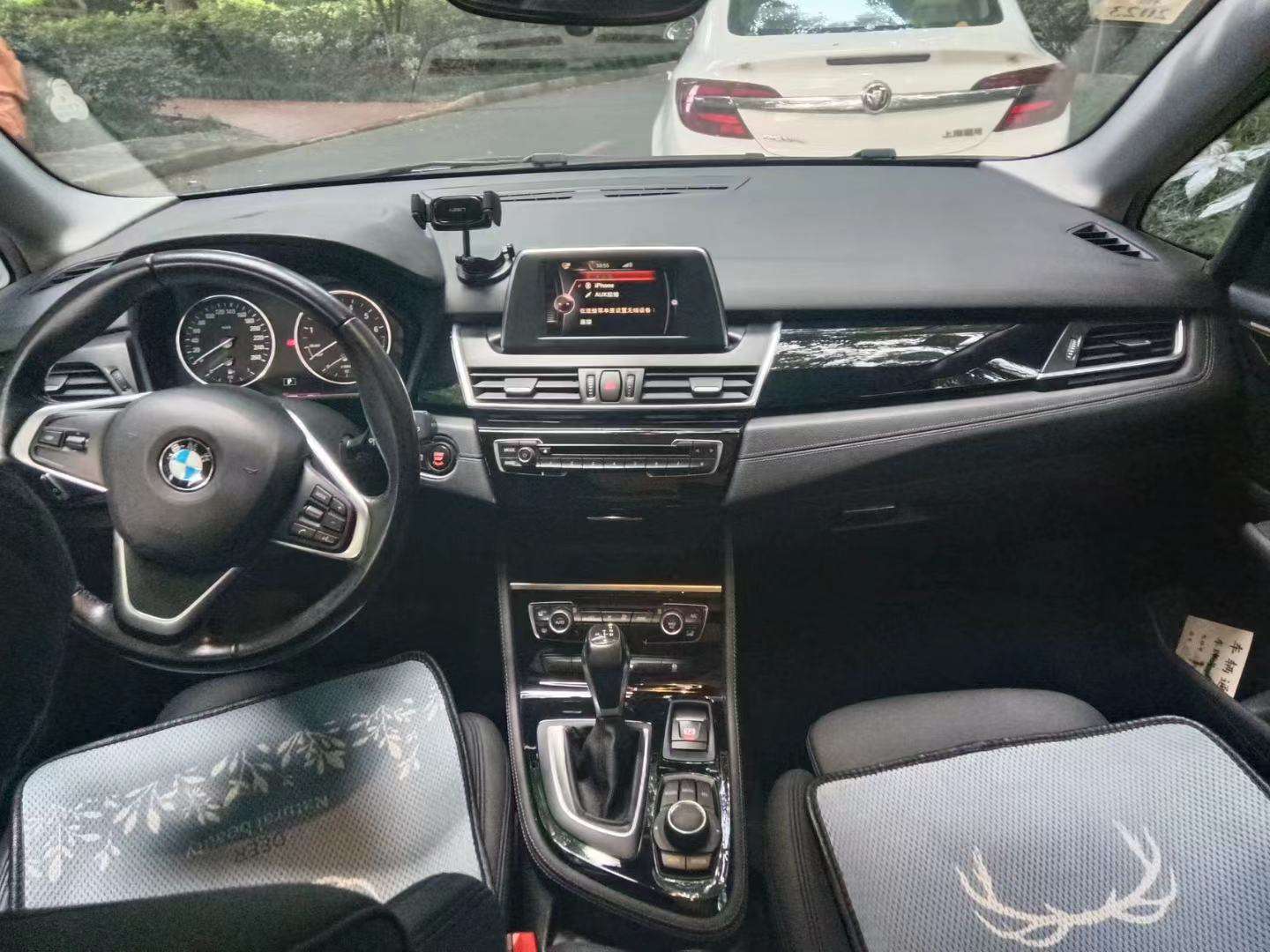 BMW 2 Series 2015 218 5
