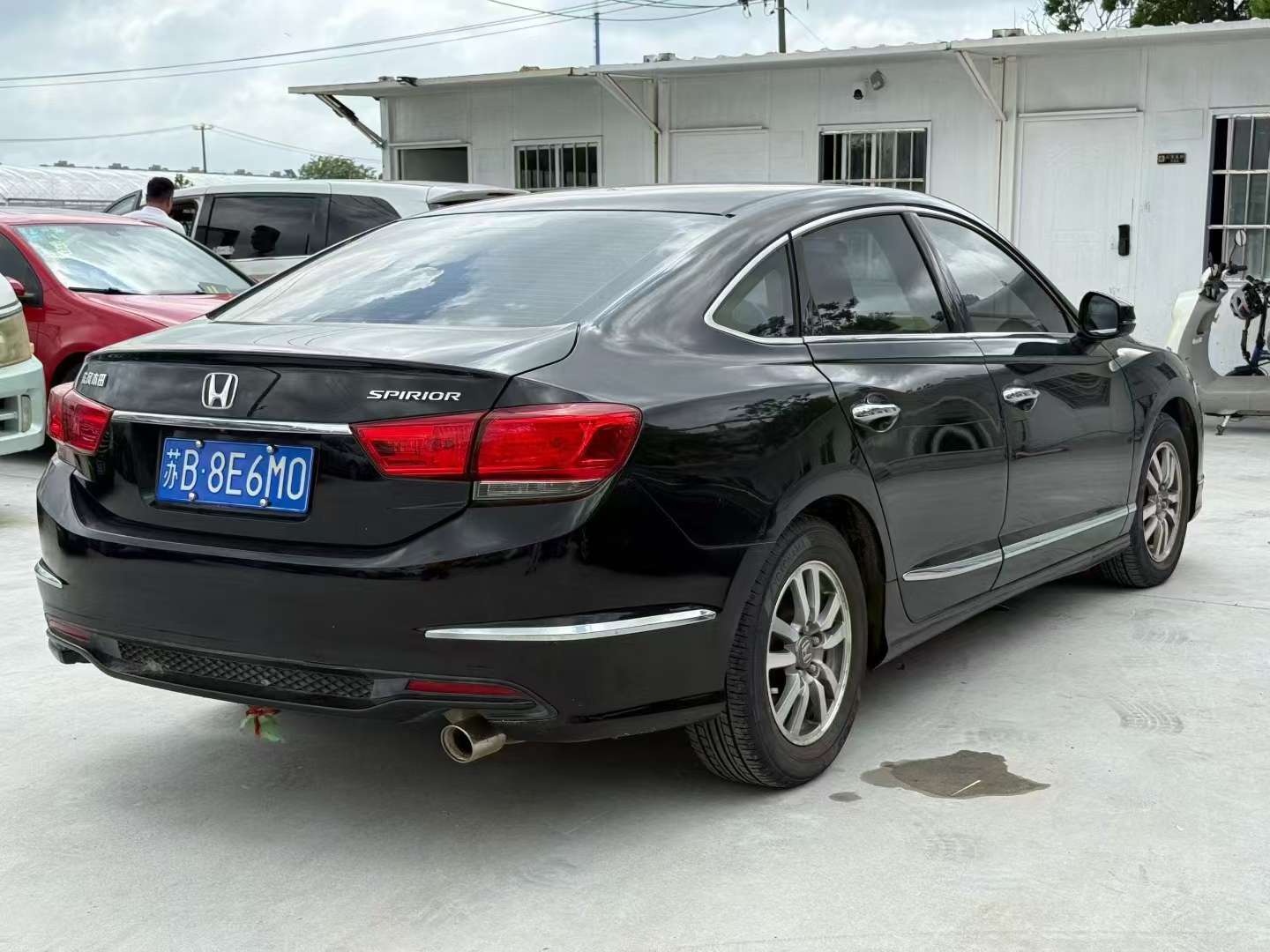 Honda Spirior 2.0L Automatic Sunroof 4