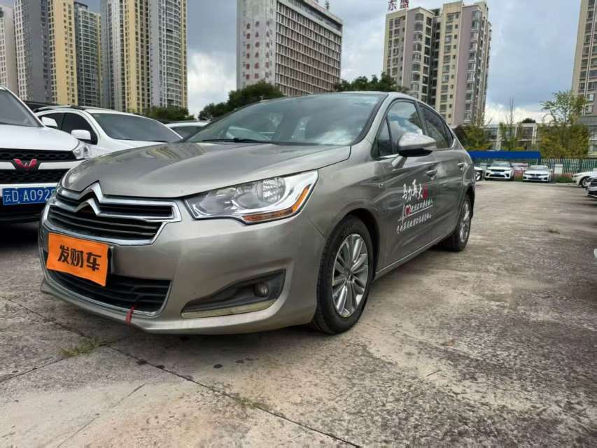 Citroën C4L 1.8 Automatic