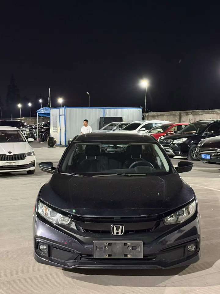 Honda Civic 1.5L Automatic Sunroof