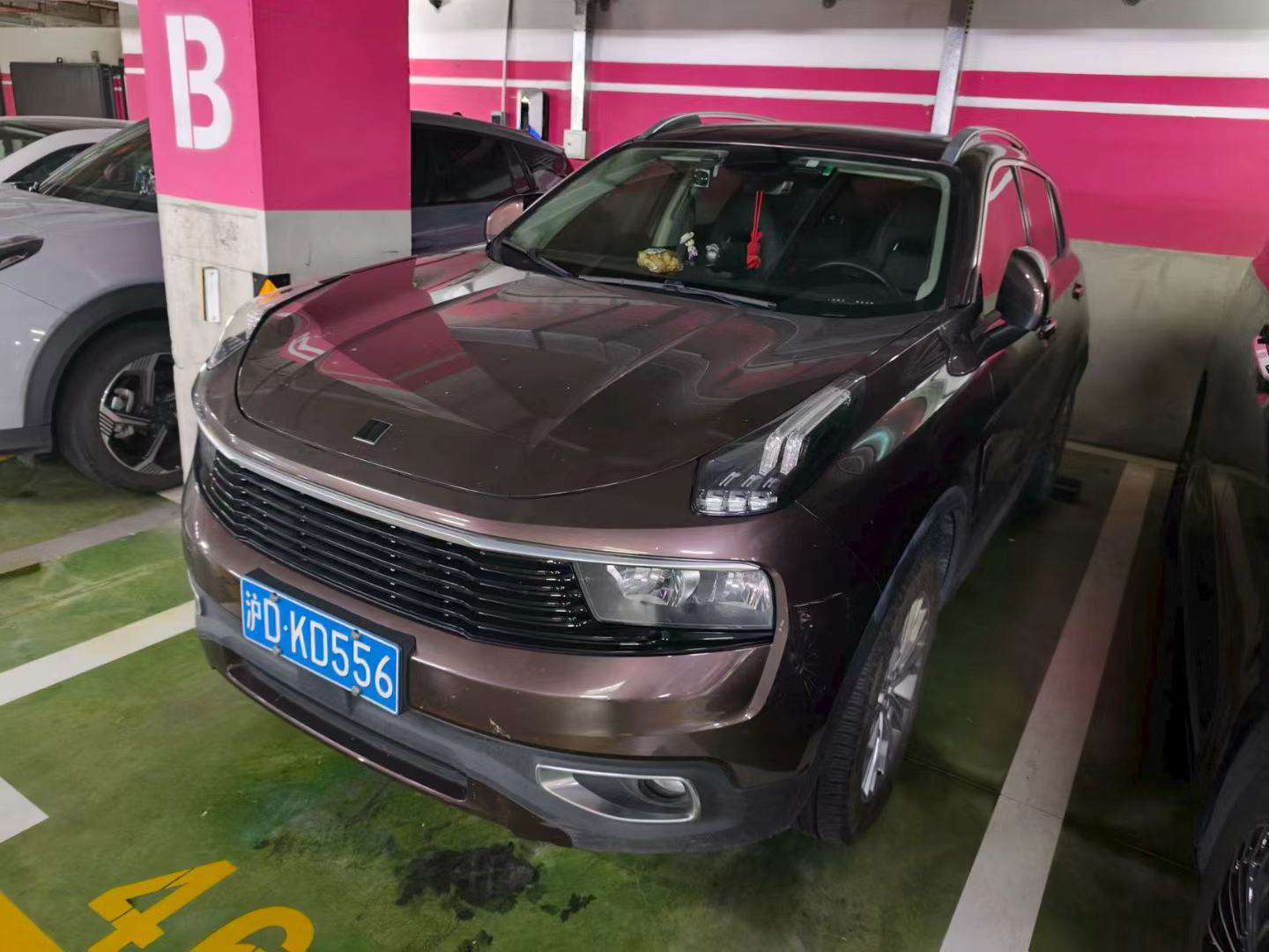Lynk & Co 01