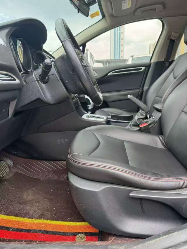 Citroën C4L 1.8 Automatic 4