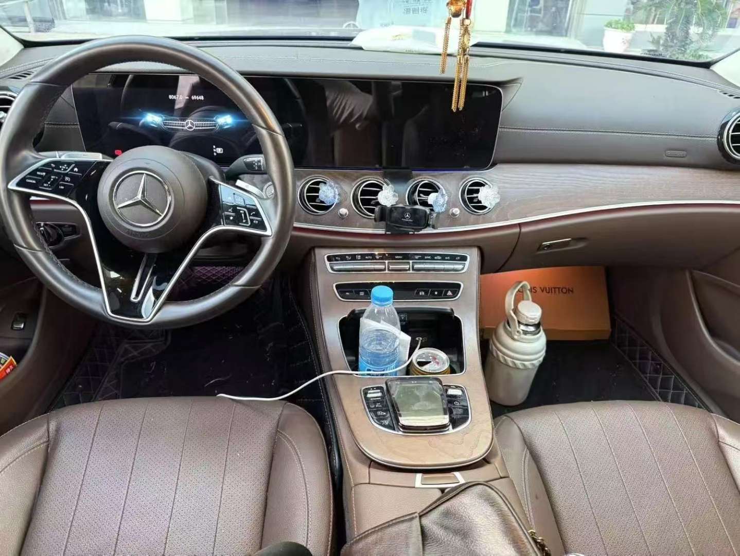 Mercedes-Benz E-Class 2023 E300L Fashion Edition 4