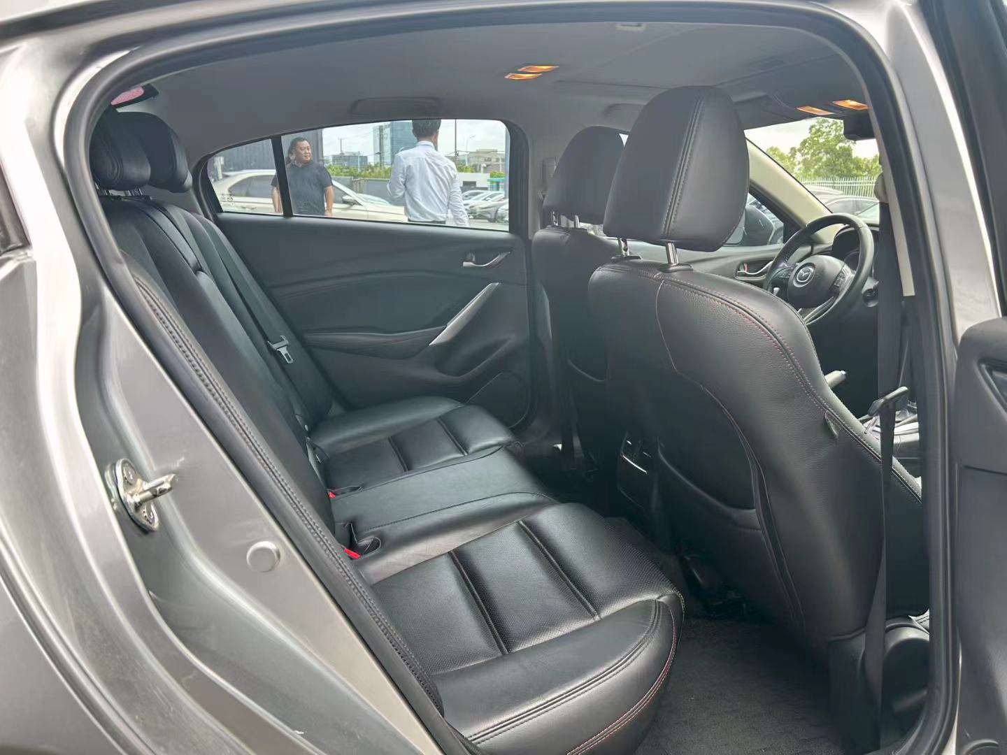 Mazda Atenza 2.0L Skyactiv Luxury Edition 5
