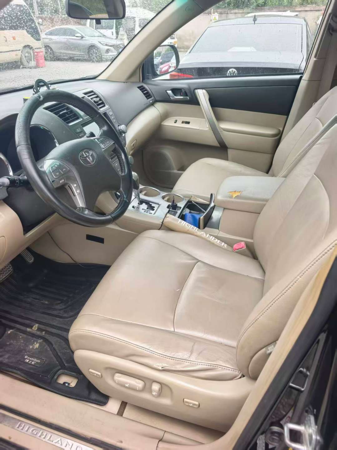 Toyota Highlander 2
