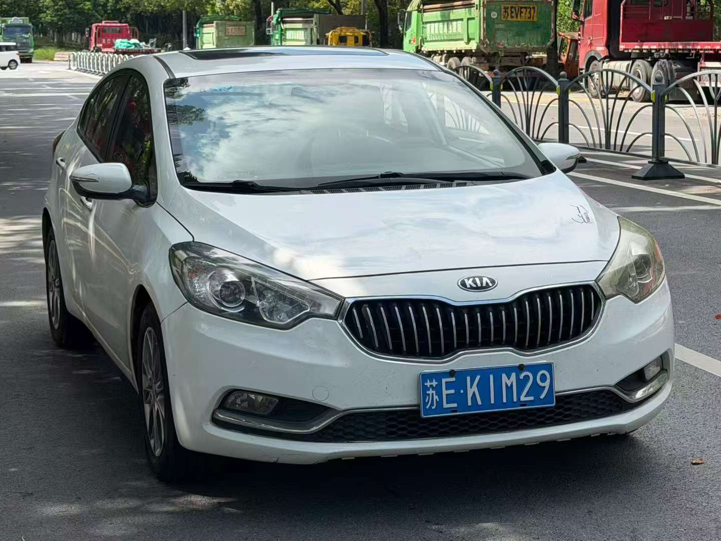 Kia K3 2013 1.6L Manual Sunroof 3