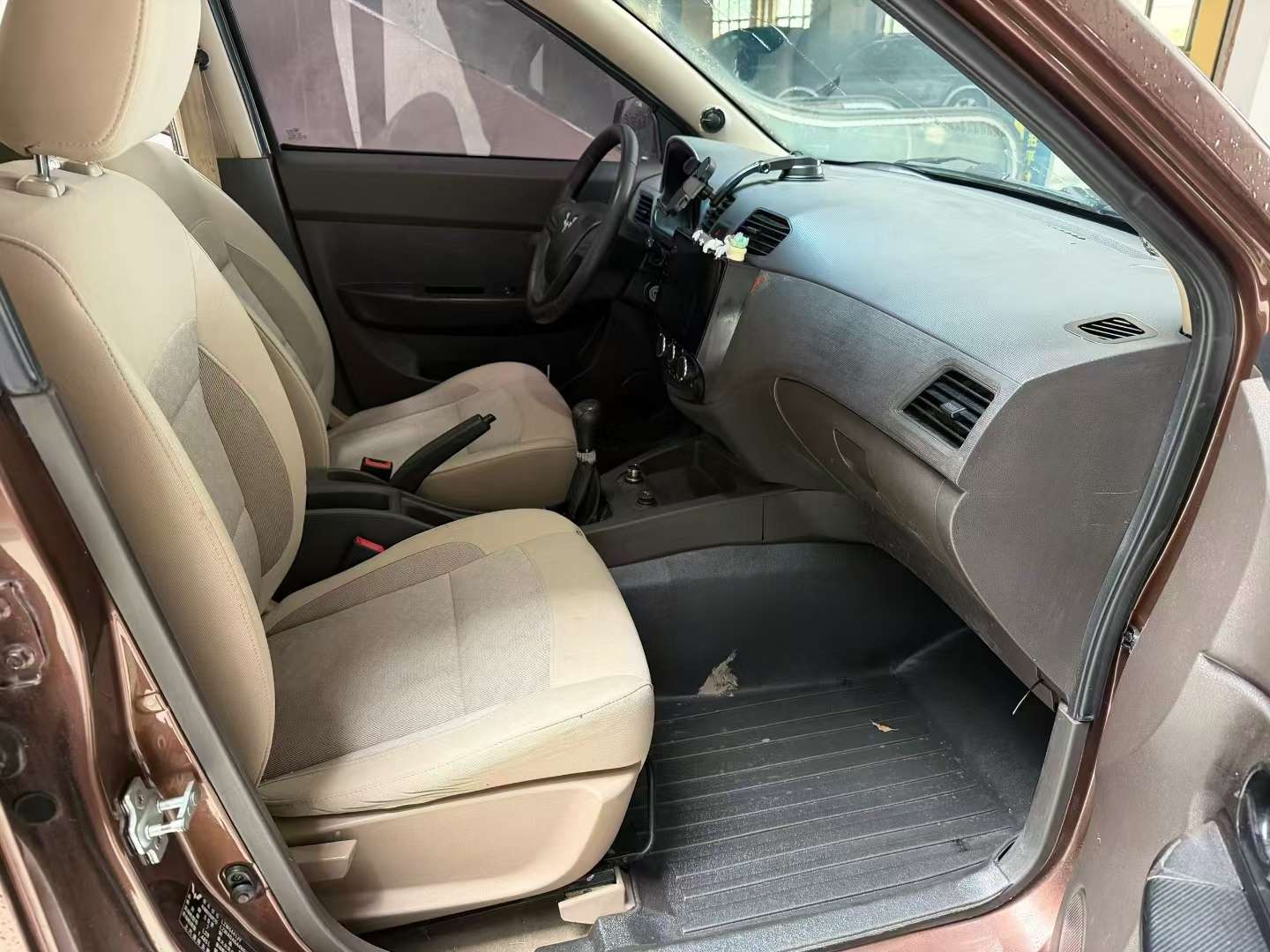Wuling Hongguang S 7-Seater Commercial 8