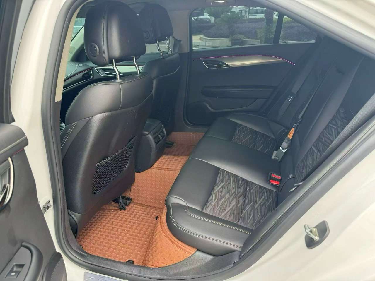 Cadillac ATSL 2017 28T 5