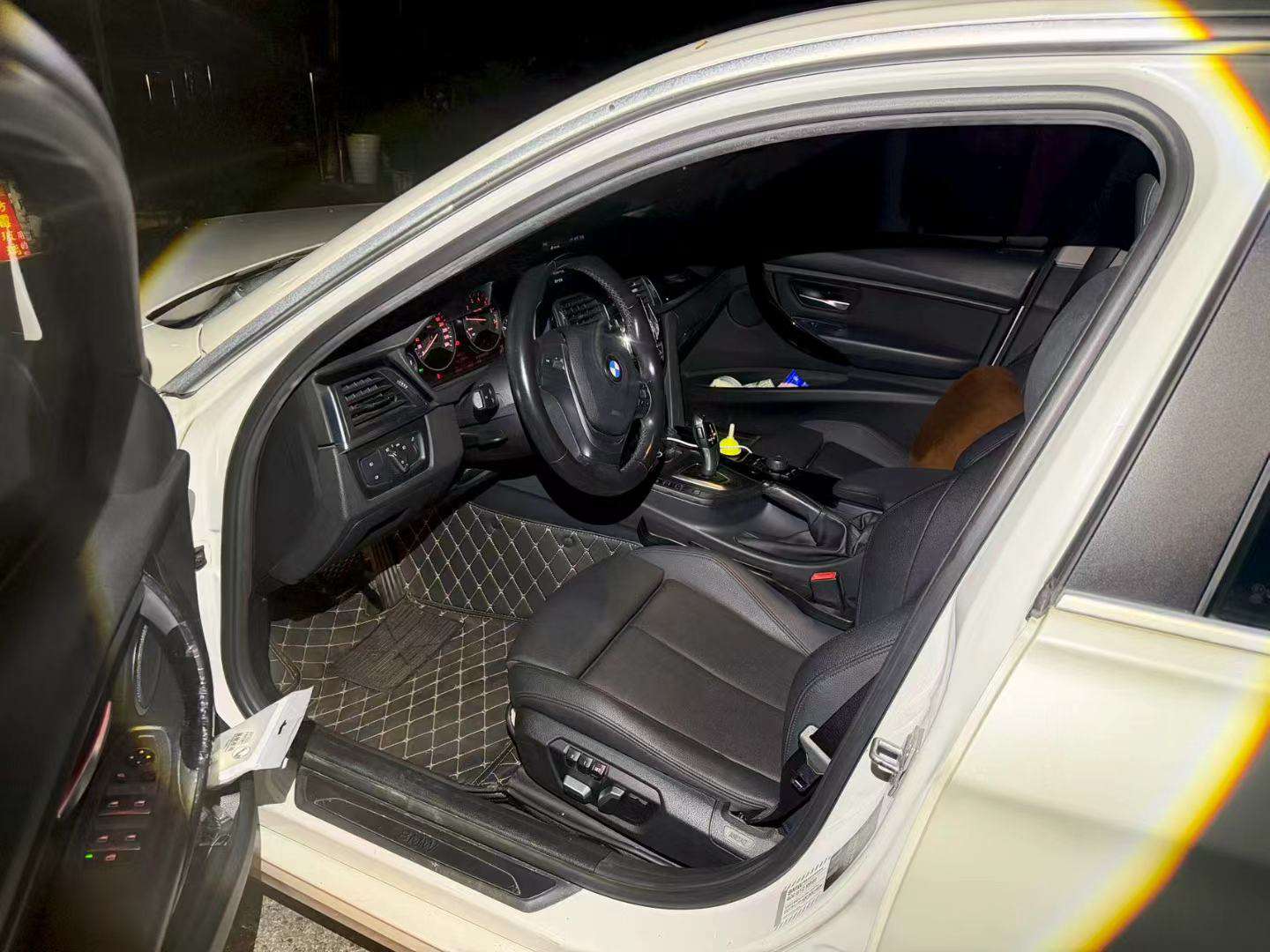 BMW 3 Series 2.0T Fashion Edition 3