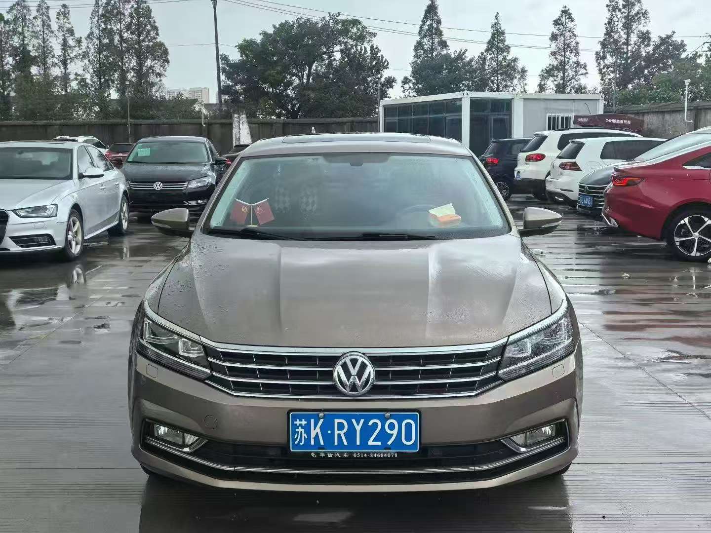 Volkswagen Passat 2016 1.8T Automatic Sunroof Yuzun Edition 2
