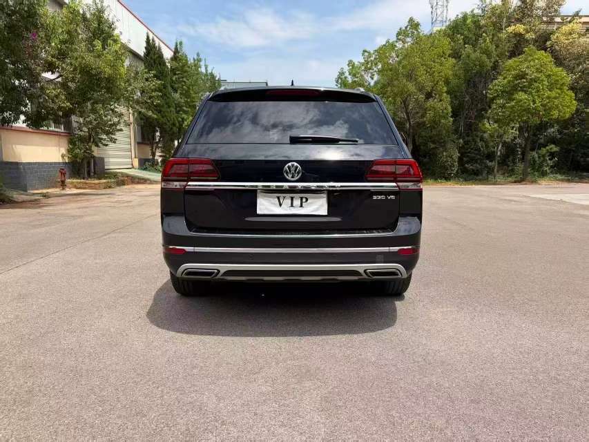 Volkswagen Teramont 530 2.5T V6 Engine AWD Luxury Edition 8