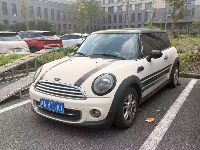 BMW MINI