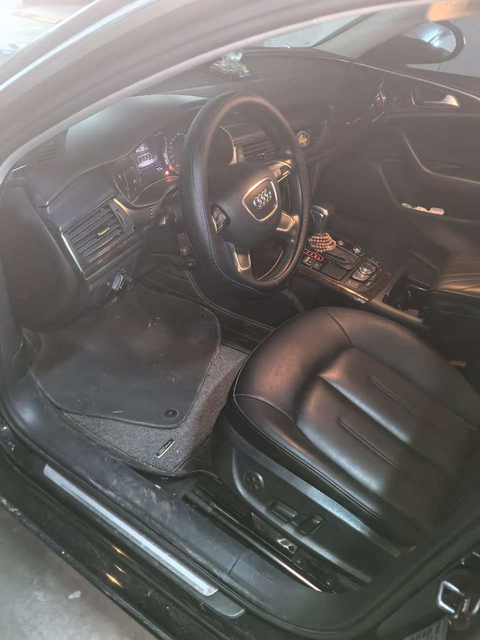 Audi A6L 3