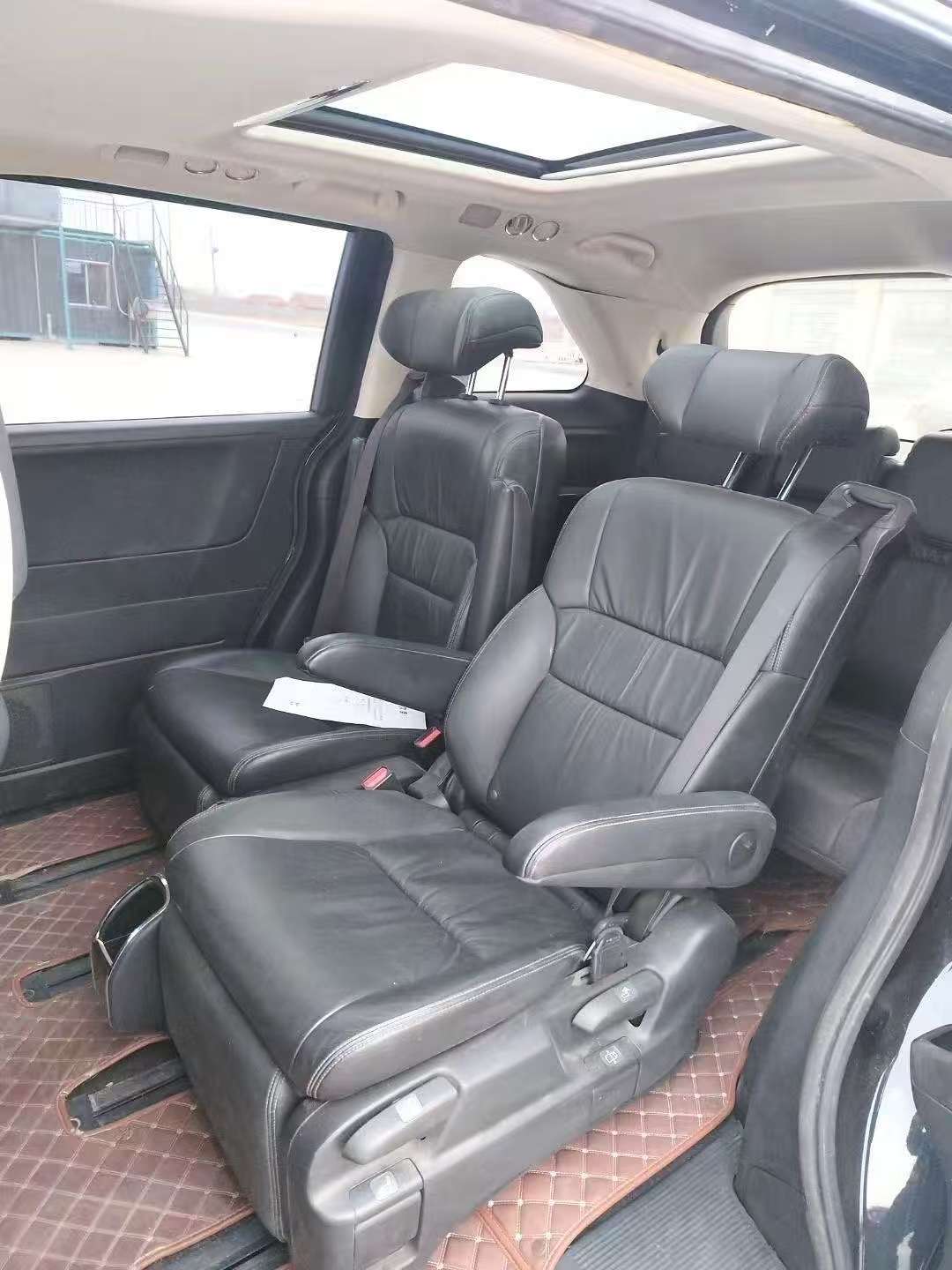 Honda Odyssey 2017 2.4 CVT Smart Edition 4