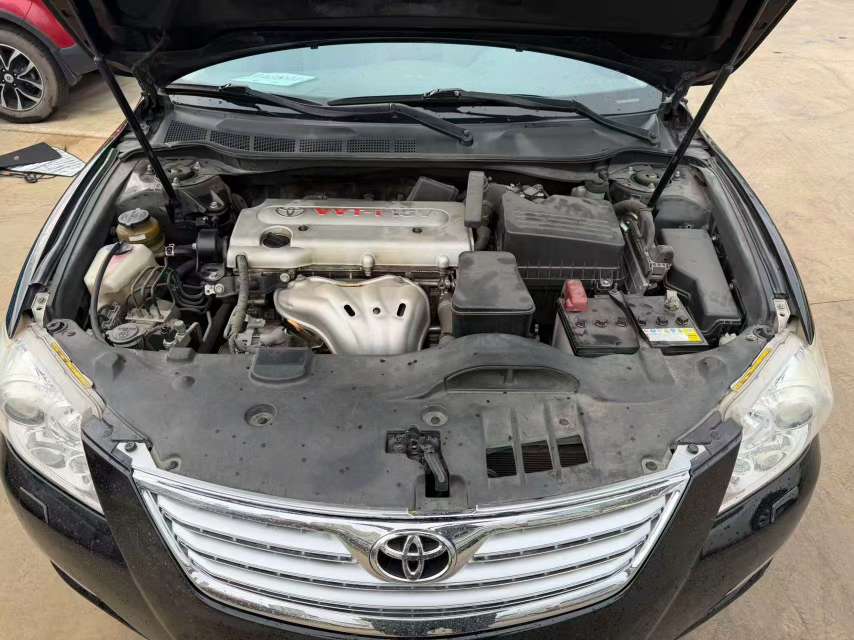 Toyota Camry 9