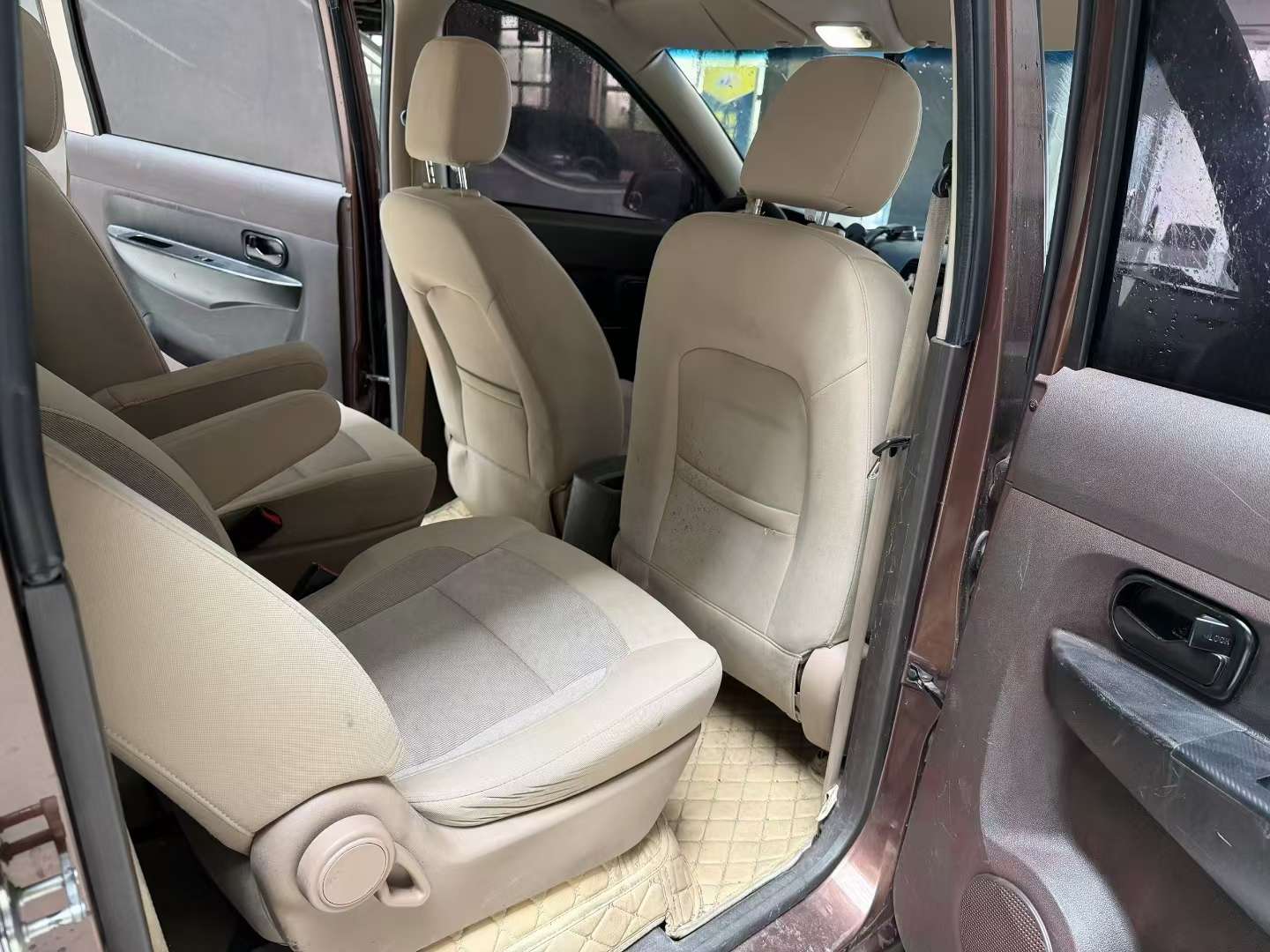 Wuling Hongguang S 7-Seater Commercial 9