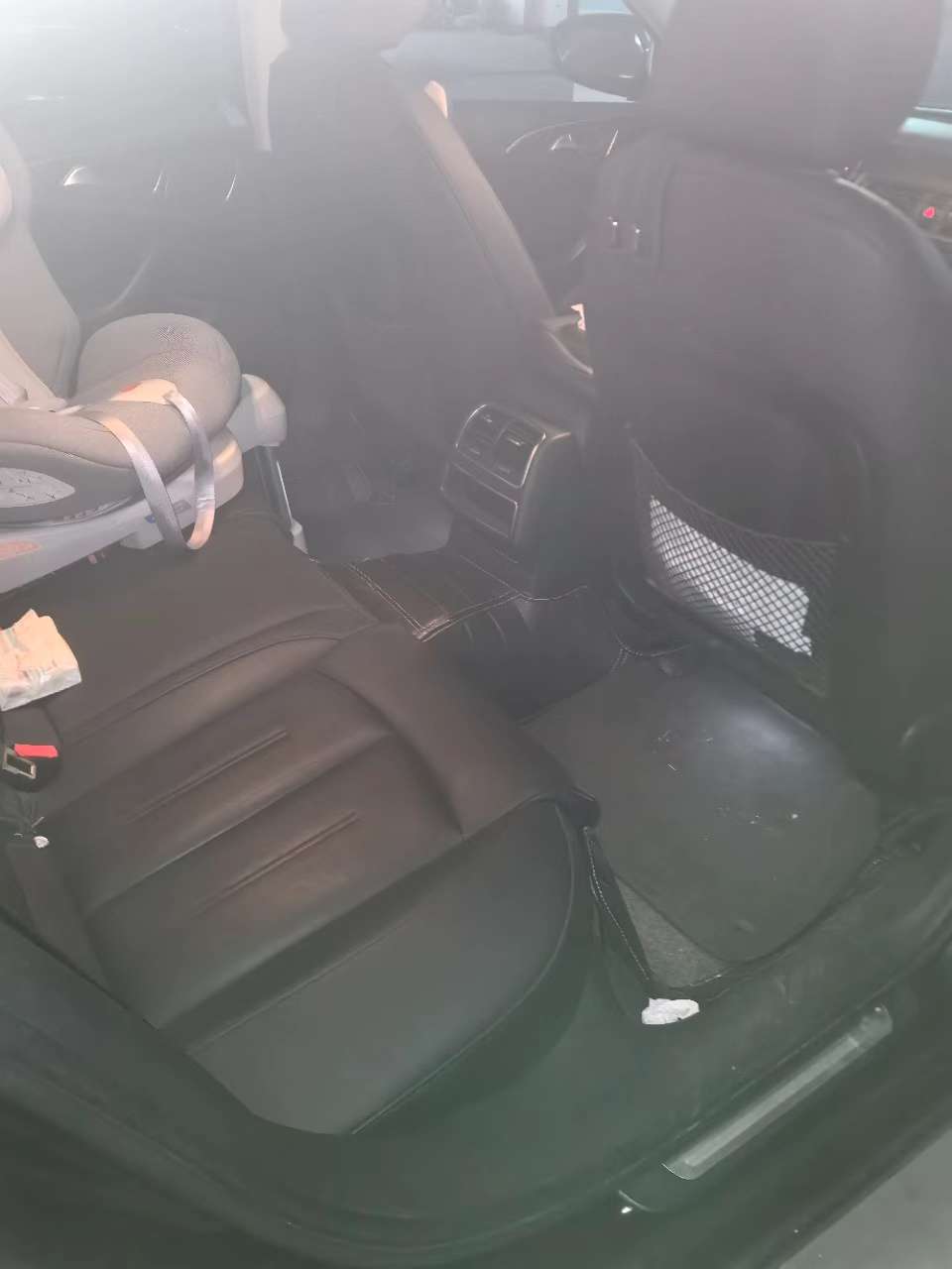 Audi A6L 6