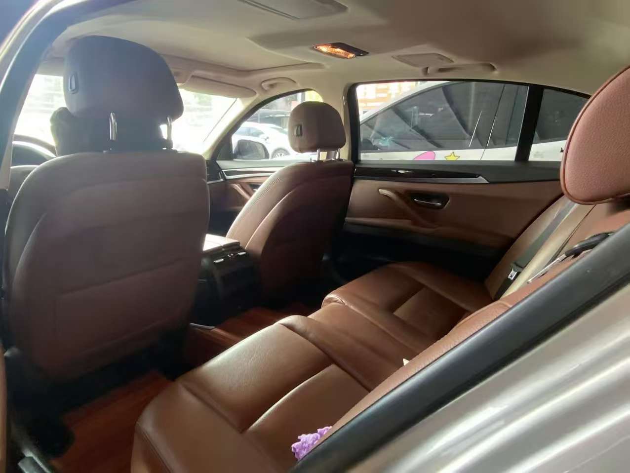 BMW 5 Series 525Li 5