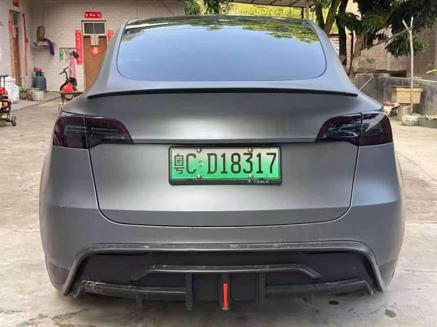 Tesla Model Y 2021 Model Y Standard Range 3