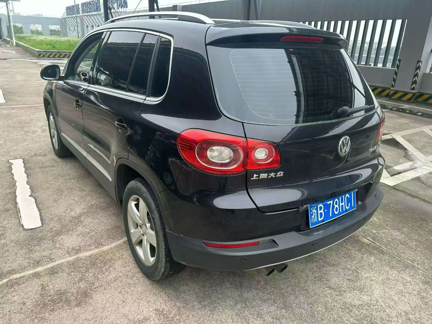Volkswagen Tiguan 6