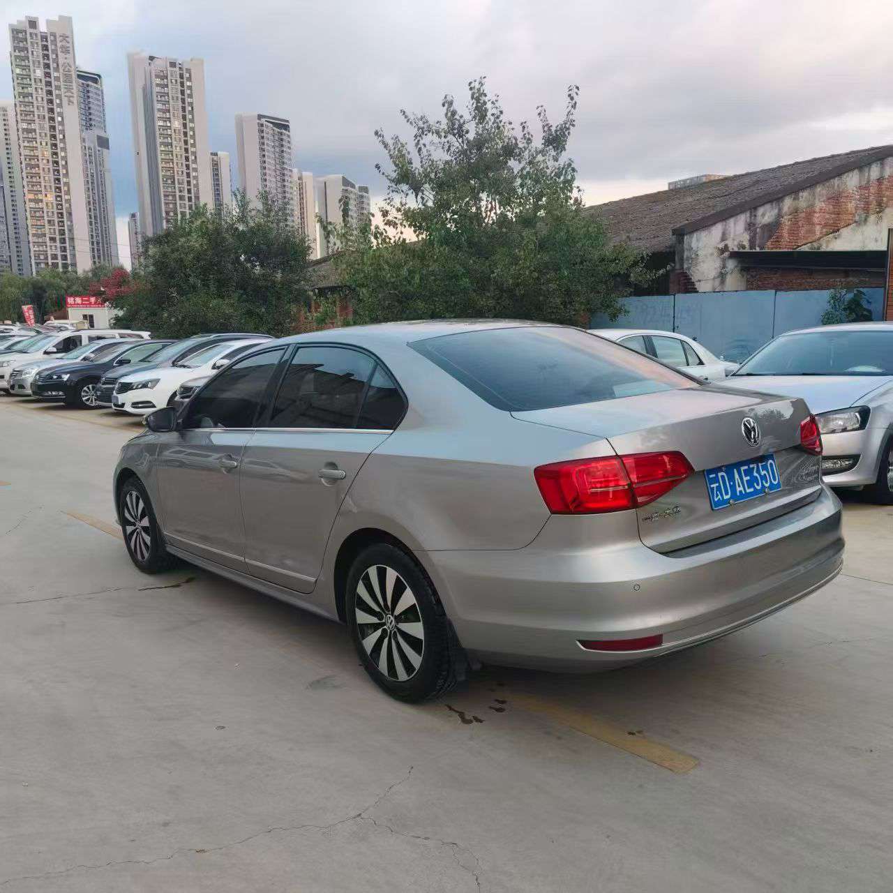 Volkswagen Sagitar 1.2T Automatic 6