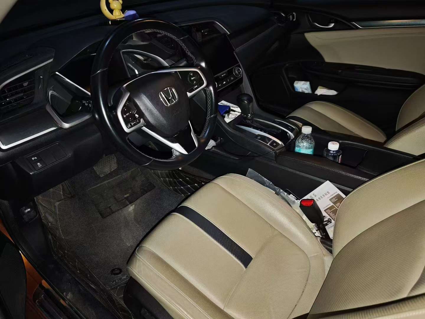 Honda Civic 1.5T Premium Edition 9
