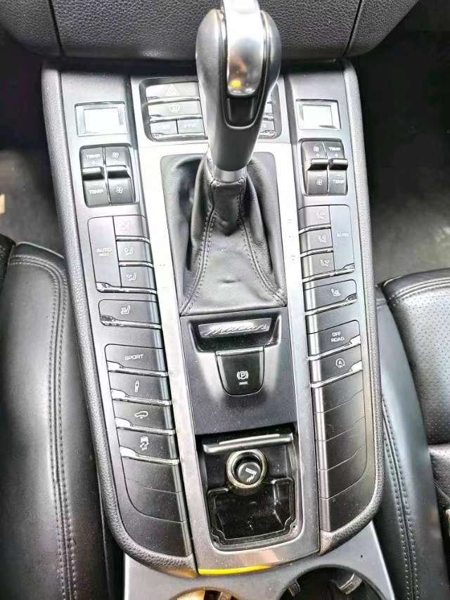 Porsche Macan Macan S 3.0T 7