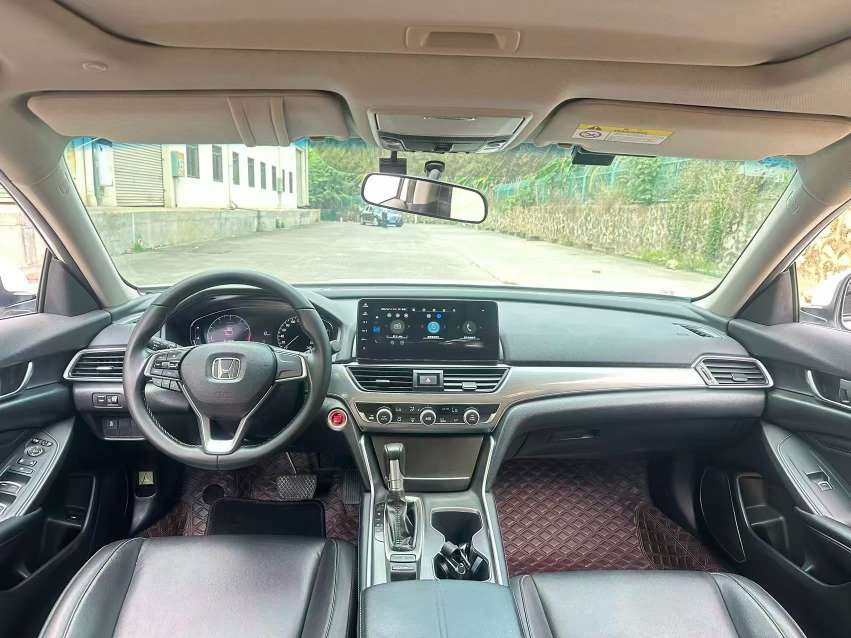 Honda Accord 2022 1.5T 260 Luxury Edition 6