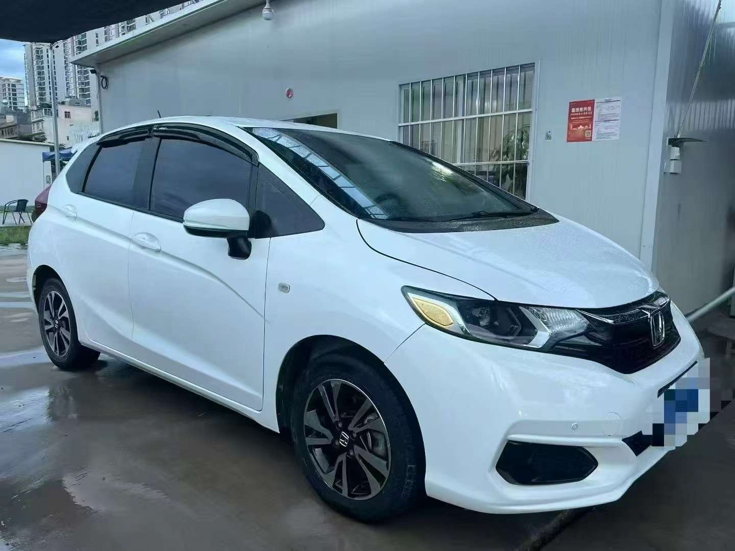Honda Fit 1.5L Automatic 3