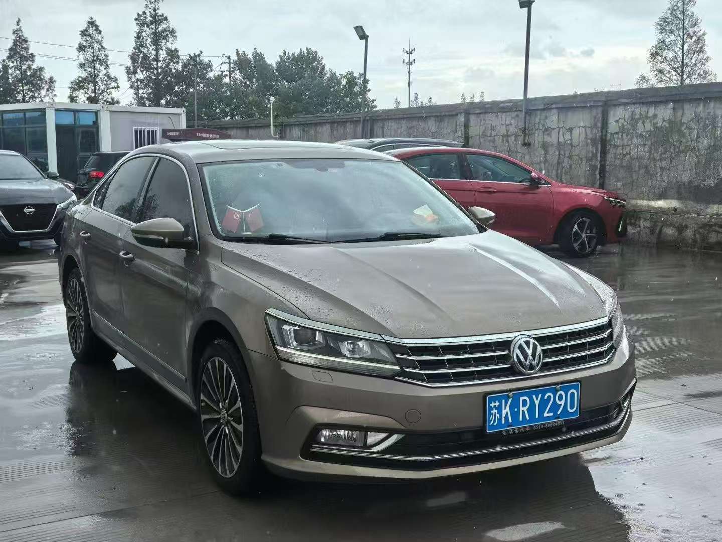 Volkswagen Passat 2016 1.8T Automatic Sunroof Yuzun Edition