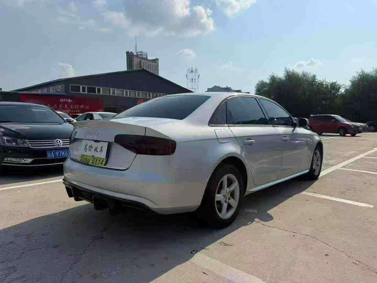 Audi A4L 2.0T Automatic Sunroof 9