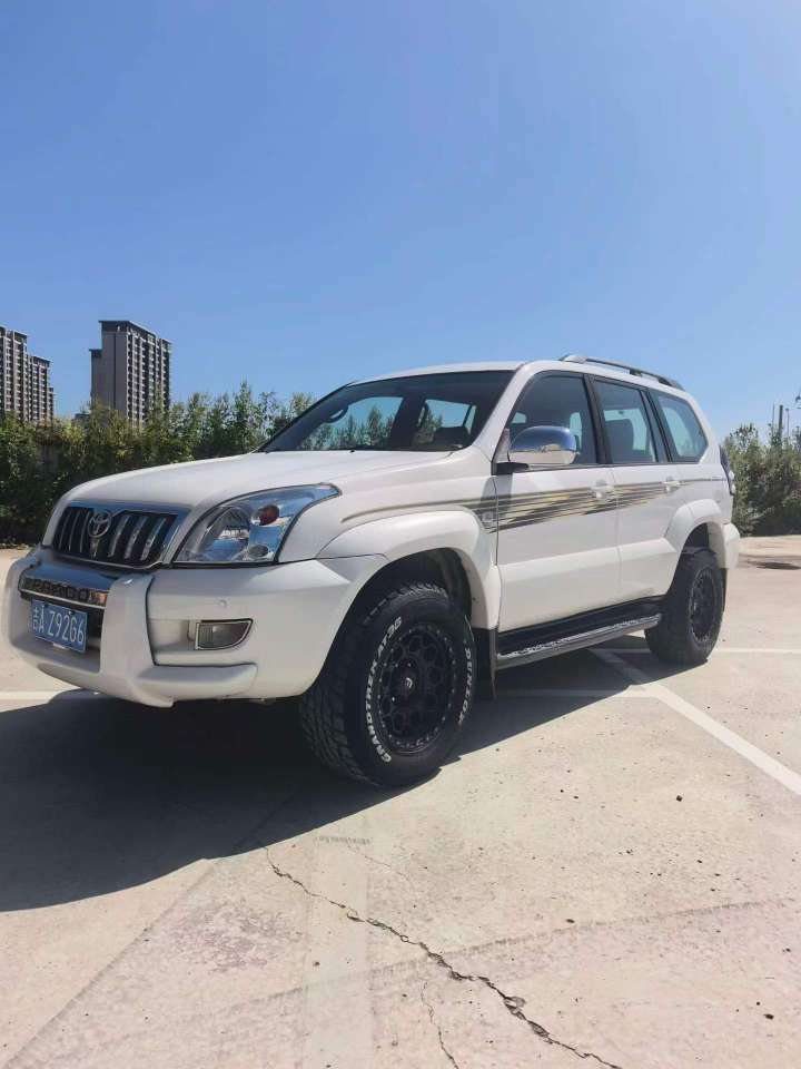 Toyota Prado 2