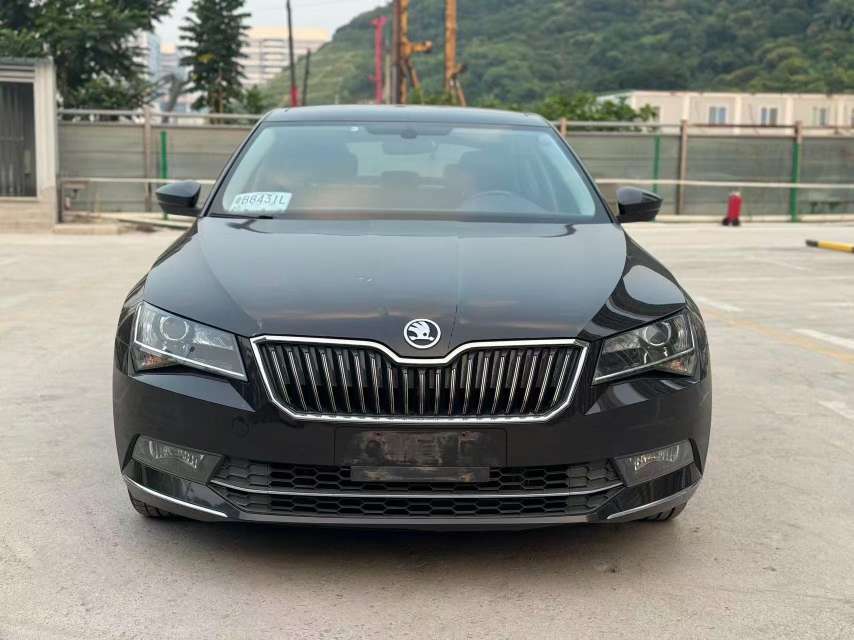 Skoda Superb 1.4T Automatic Sunroof Chuangxing Edition