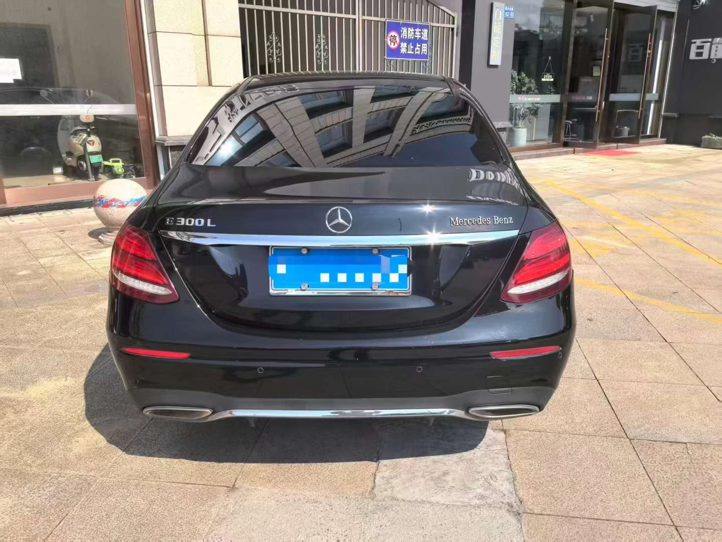 Mercedes-Benz E-Class 2.0L Automatic Sport Luxury 4