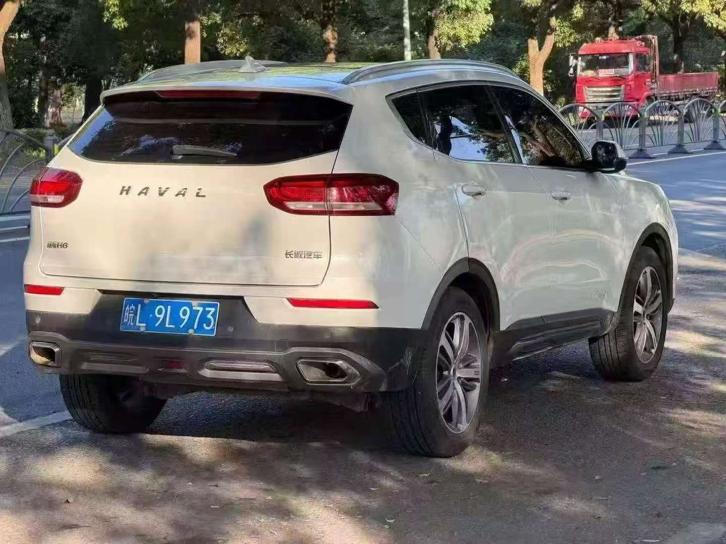 Haval H6 2nd Gen 1.5T Automatic Sunroof 4