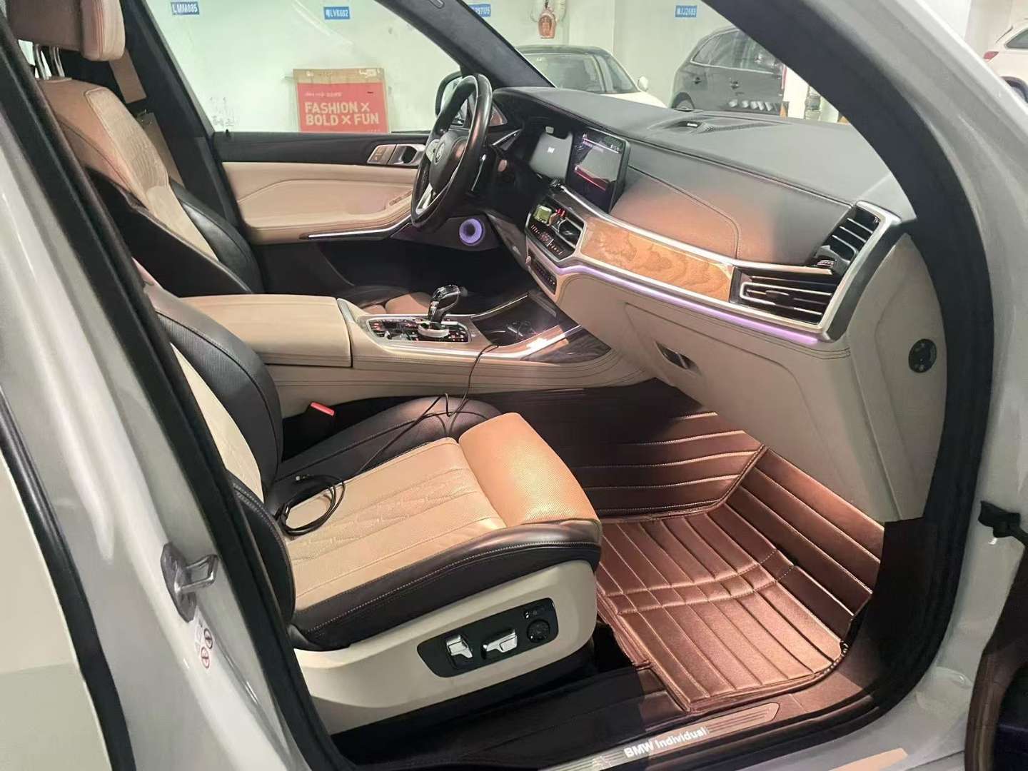 BMW X7 2019 xDrive40i 3.0 Luxury Edition Luxury Package 6