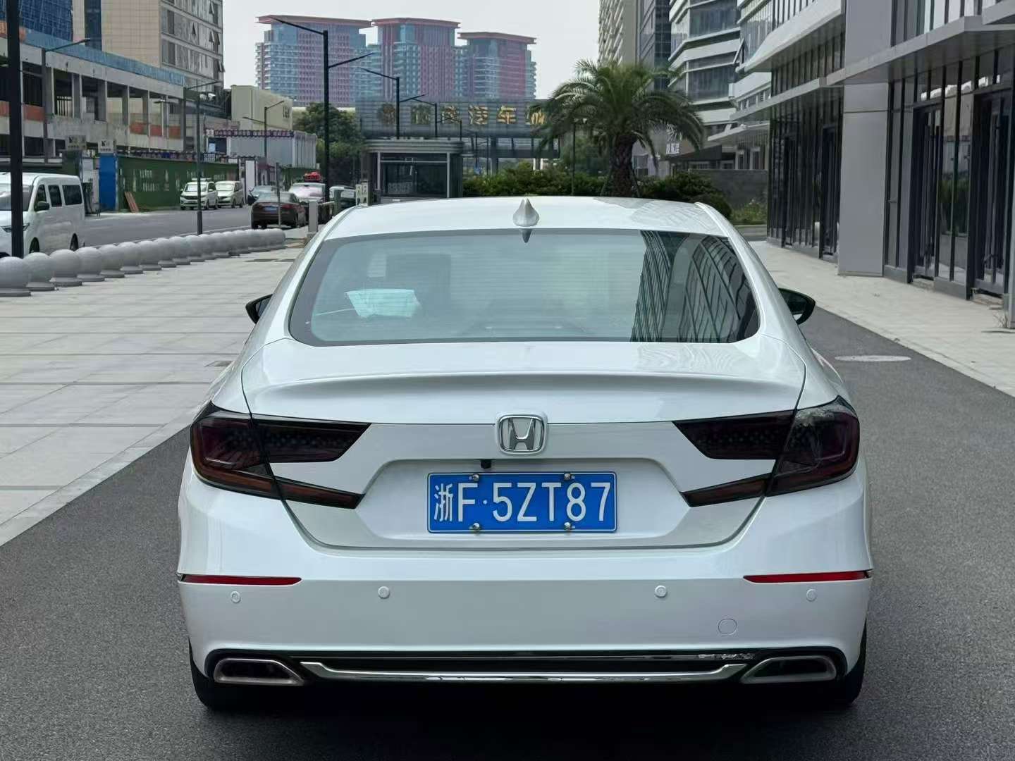 Honda Accord 1.5T Automatic Sunroof 8