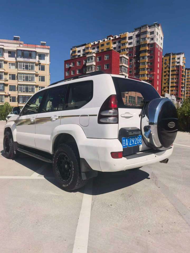 Toyota Prado 7