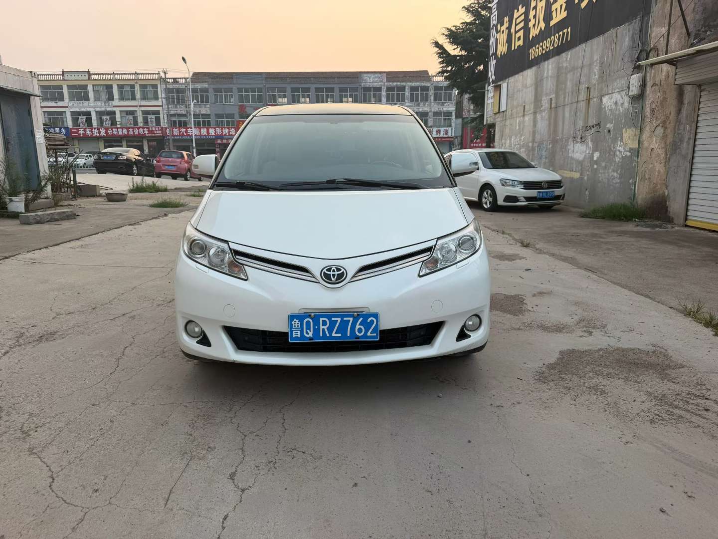 Toyota Previa 2.4 High Trim 2