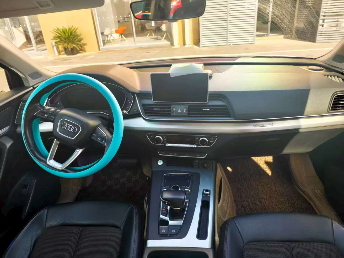 Audi Q5L 2.0T Honor Fashion Edition 6