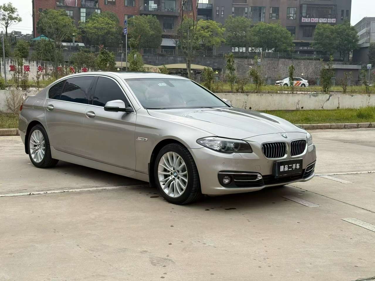 BMW 5 Series 525 Luxury