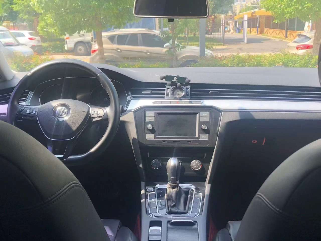 Volkswagen Magotan 2.0T 330 Leading Edition 5