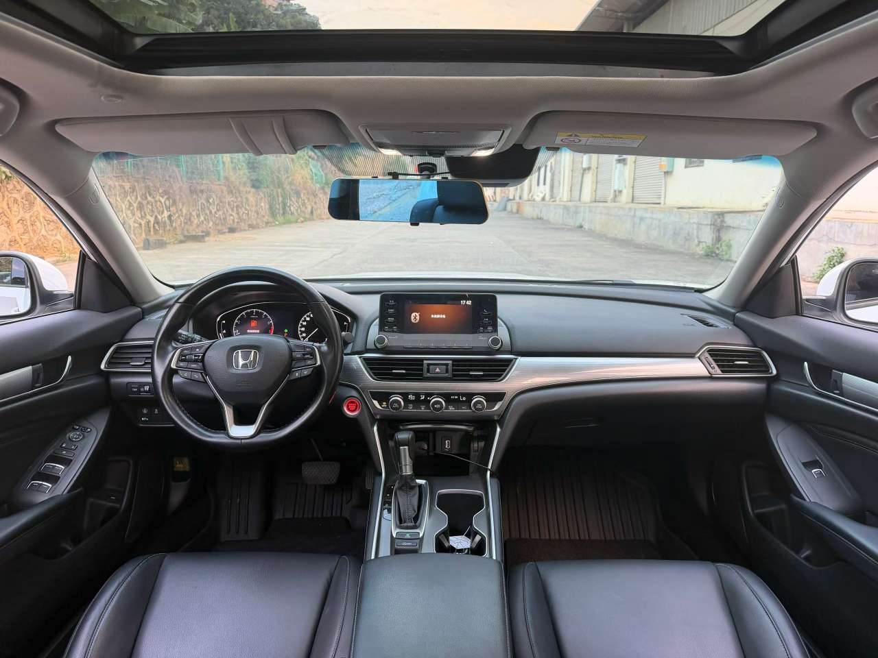 Honda Accord 1.5T 260 Luxury Edition 6
