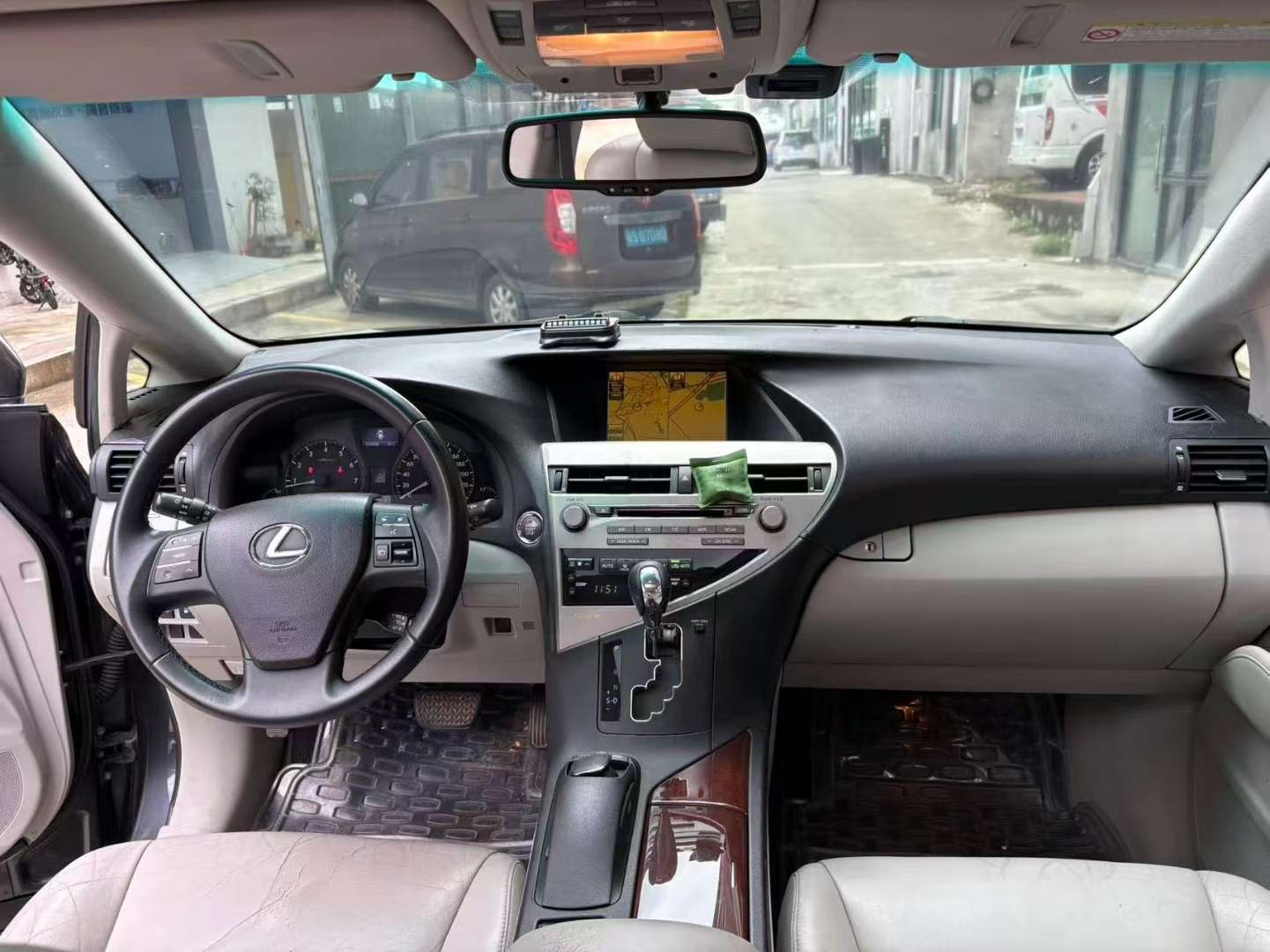 Lexus RX 3.5L Automatic Sunroof Luxury 5