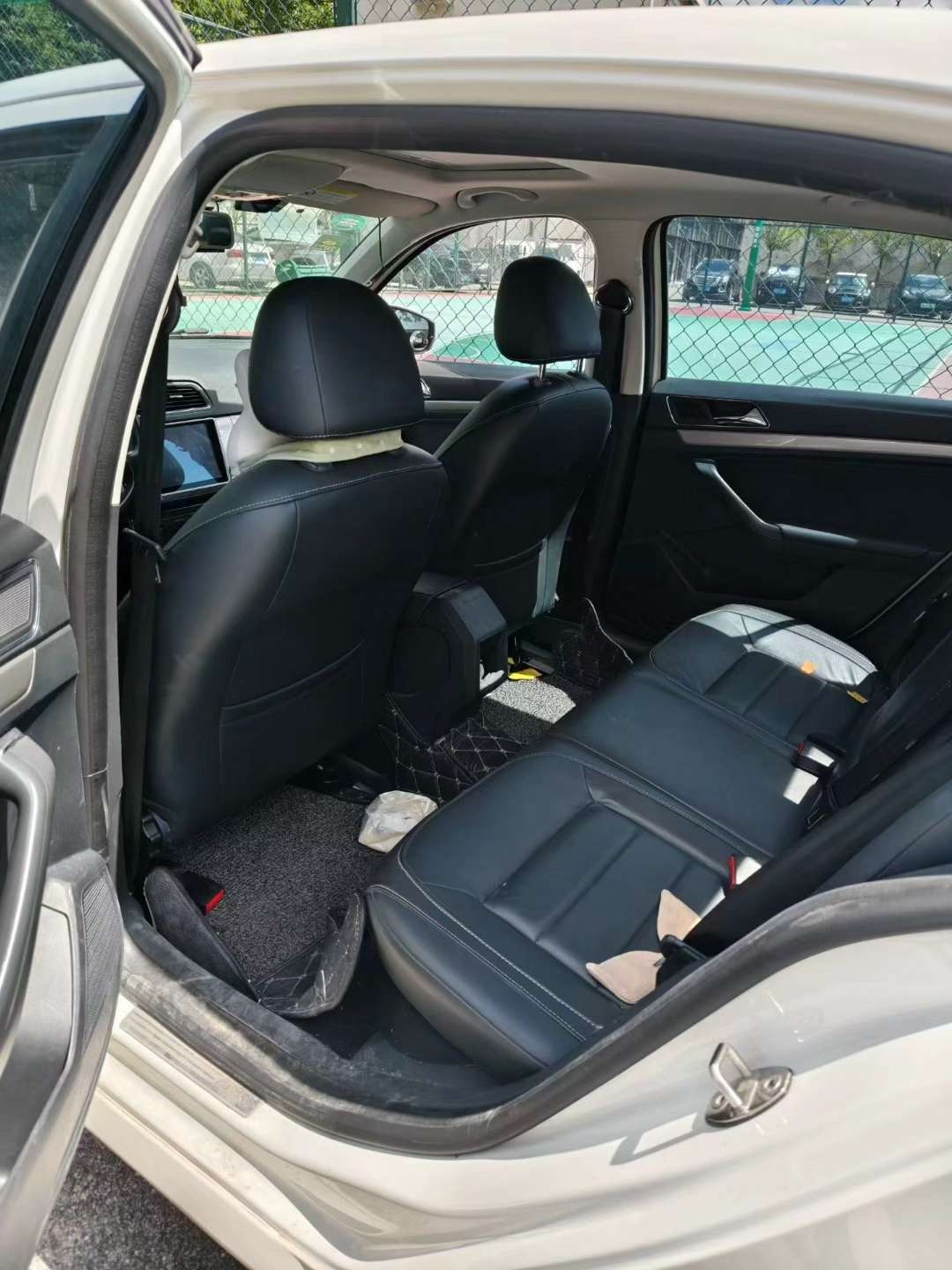 Volkswagen Lavida 4