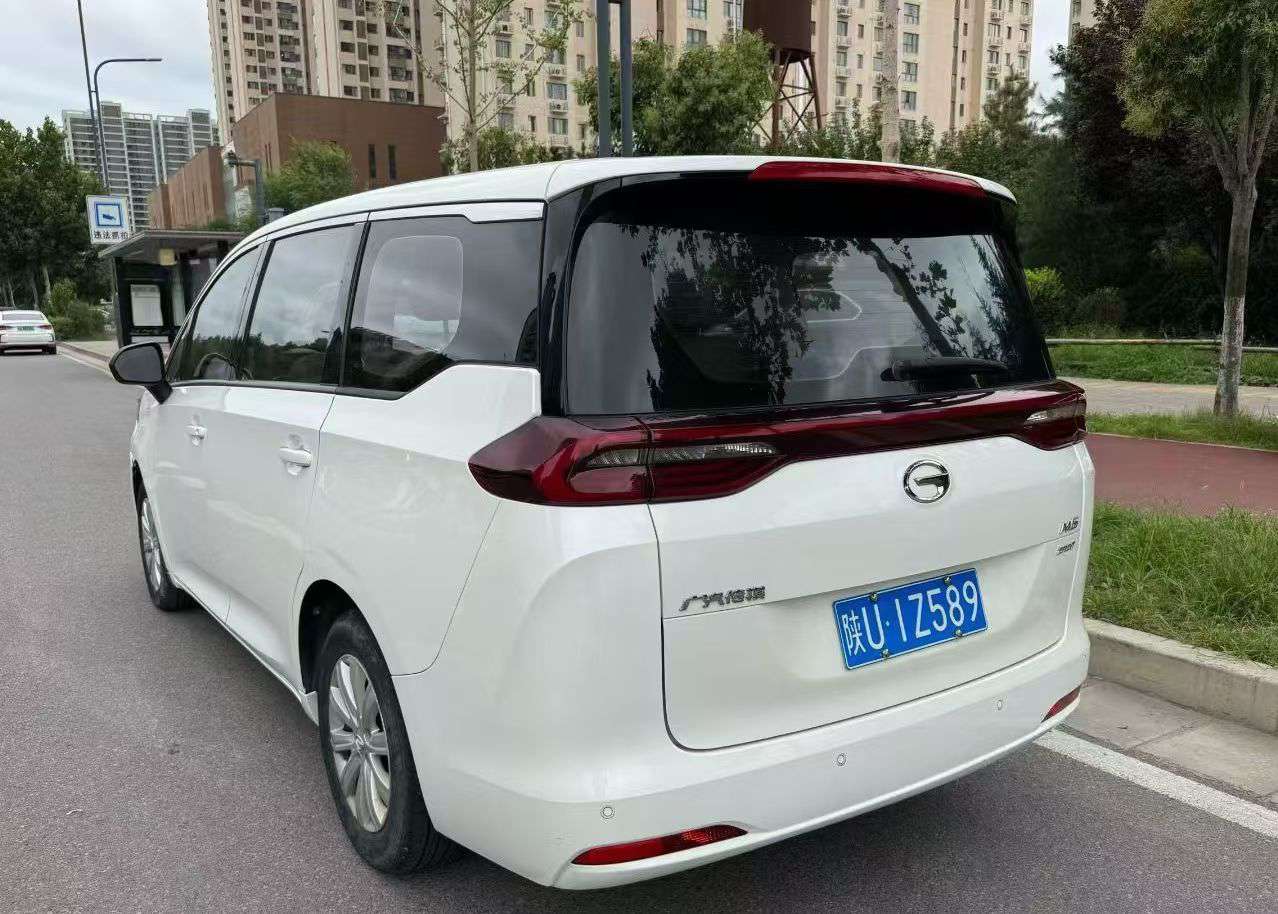 GAC Trumpchi M6 1.5T Elite MPV 7